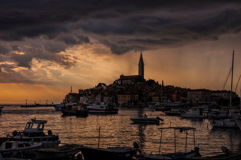 Gewitter über Rovinj