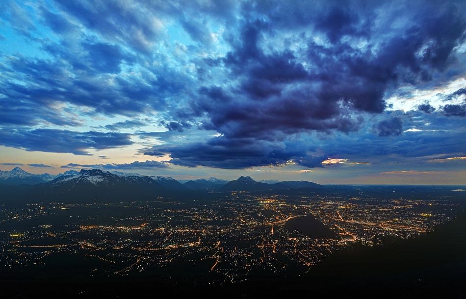 Gewitter über Salzburg