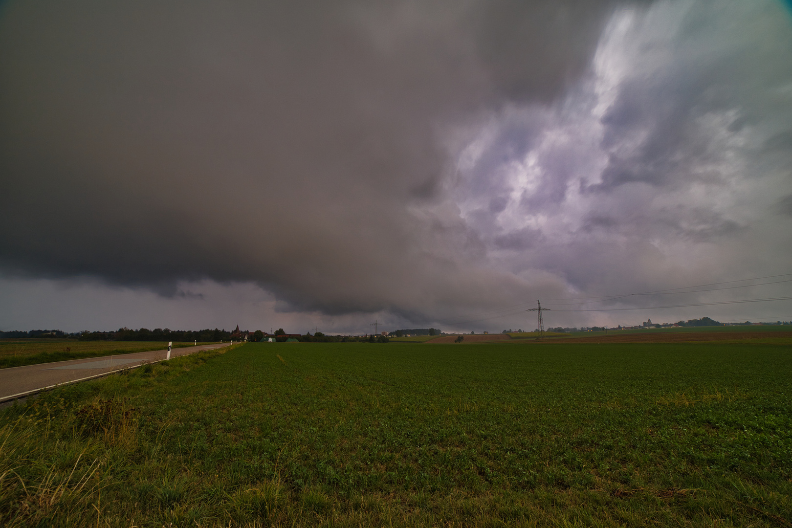 Gewitter über Tanau