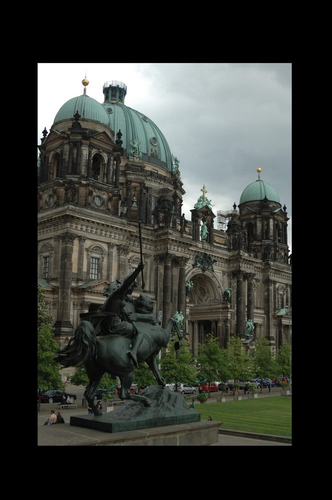 Gewitter über'm Berliner Dom ...?