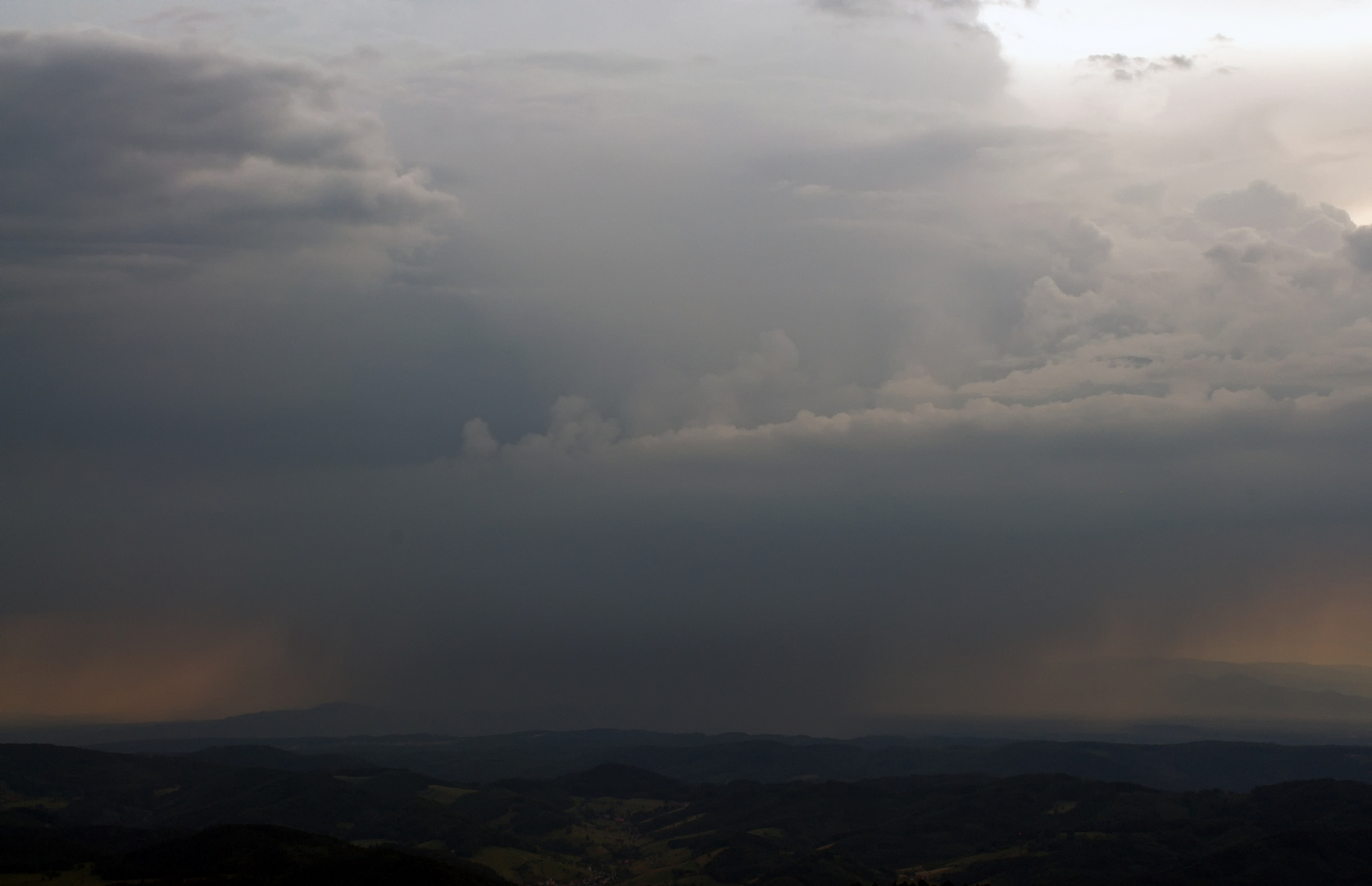 Gewitter überm Kaiserstuhl II