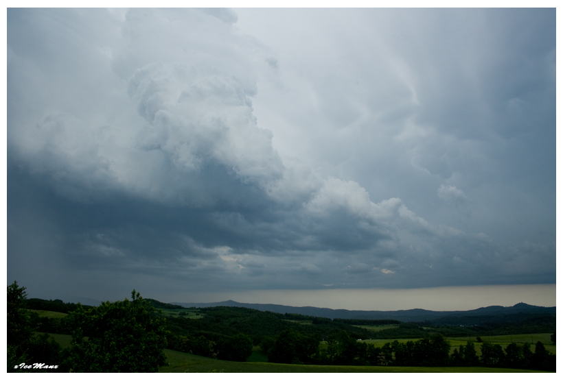 Gewitter zieht auf III