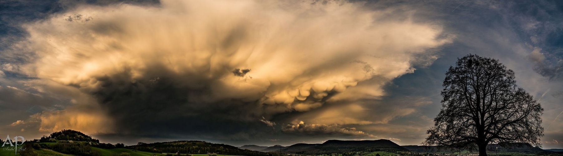 Gewitter zieht ins Land 