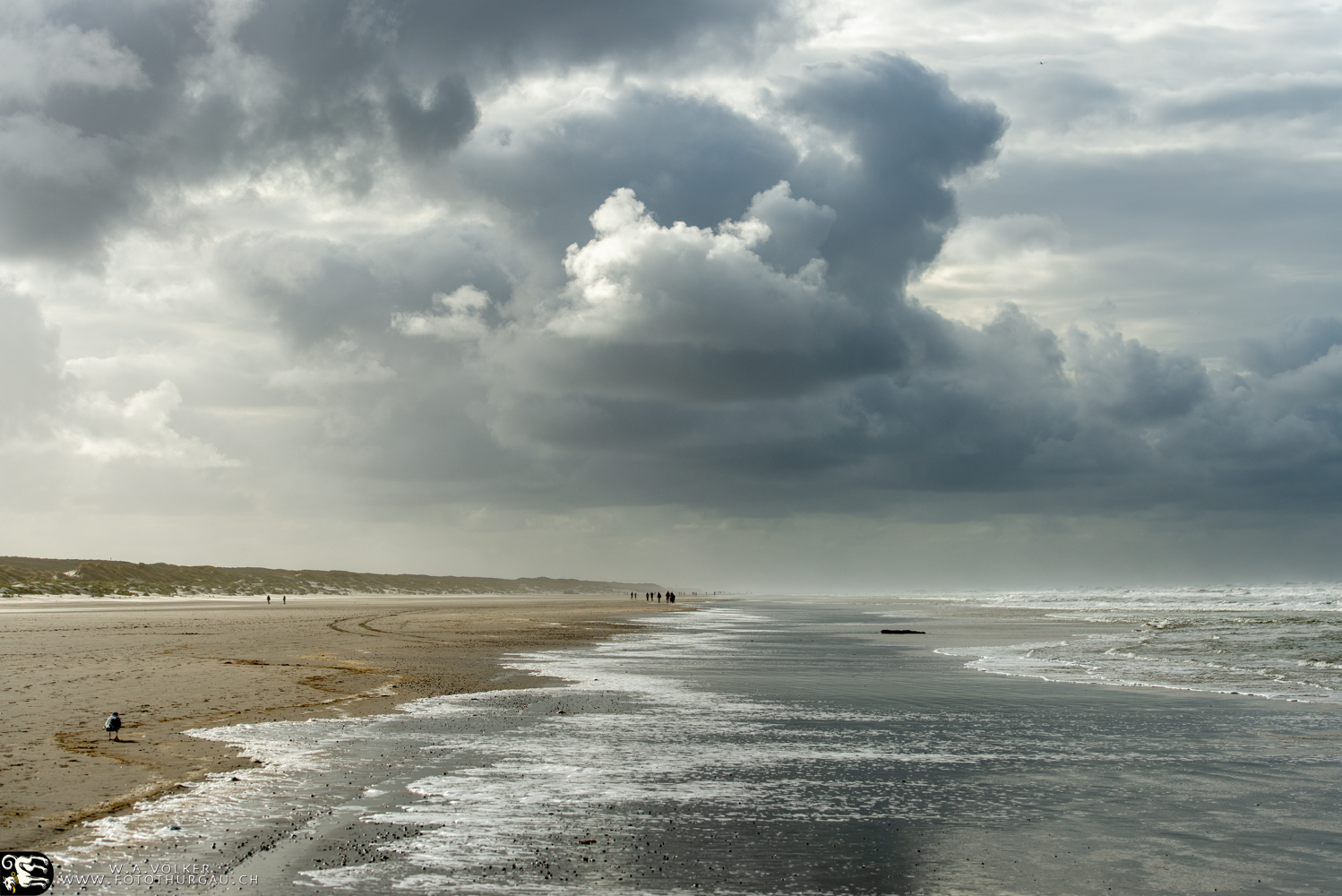 Gewitterfront am Strand