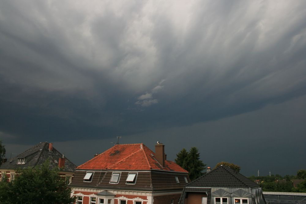 Gewitterfront die auch Tornados mitbrachte