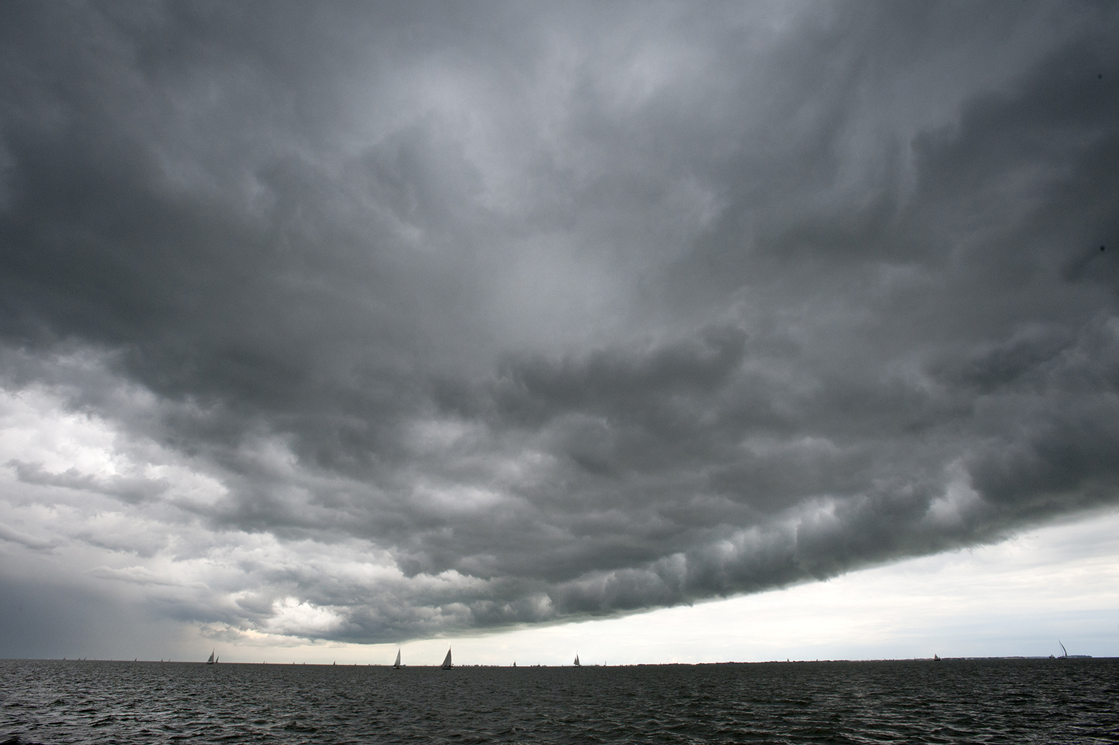 Gewitterfront Nr.3 - Ijsselmeer