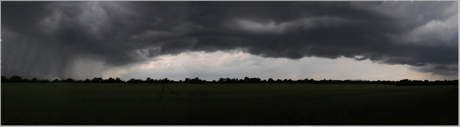 Gewitterfront - Panorama