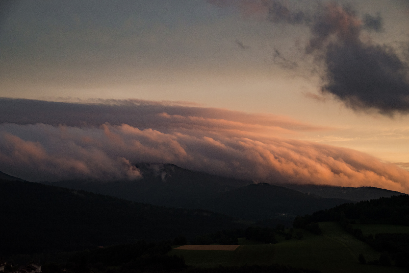 Gewitterfront zieht in meine Heimat