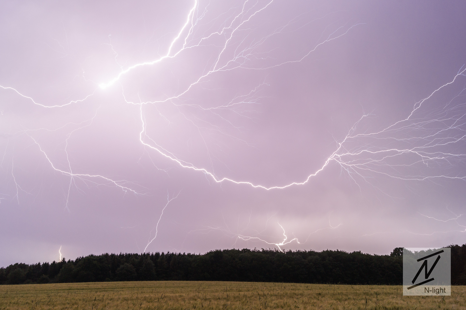 Gewitterhimmel über dem Teutoburger Wald