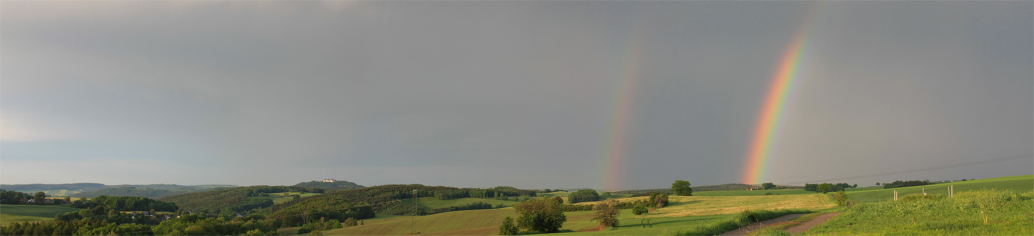 Gewitterregen über der Augustusburg