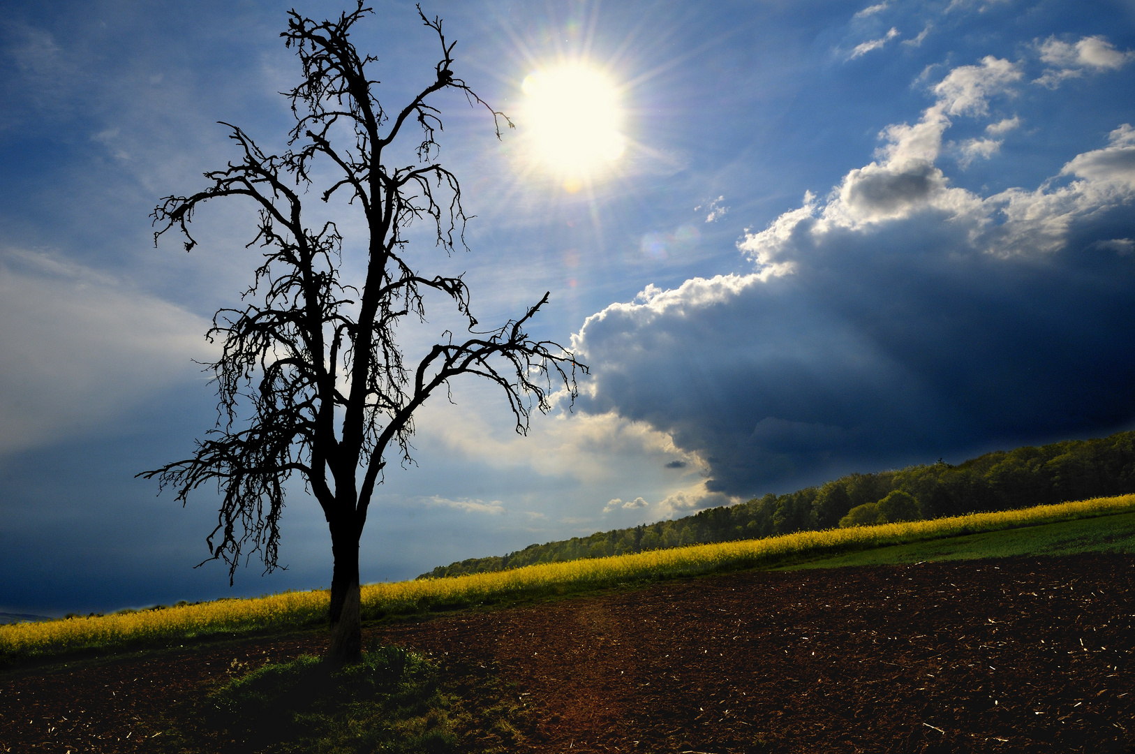 Gewitterstimmung im April