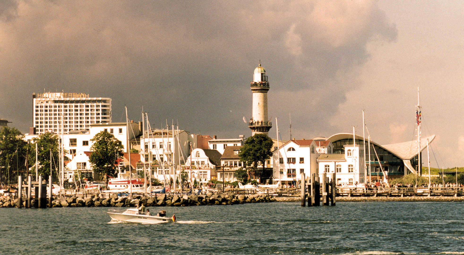 Gewitterstimmung in Warnemünde