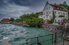 Gewitterstimmung über Meersburg