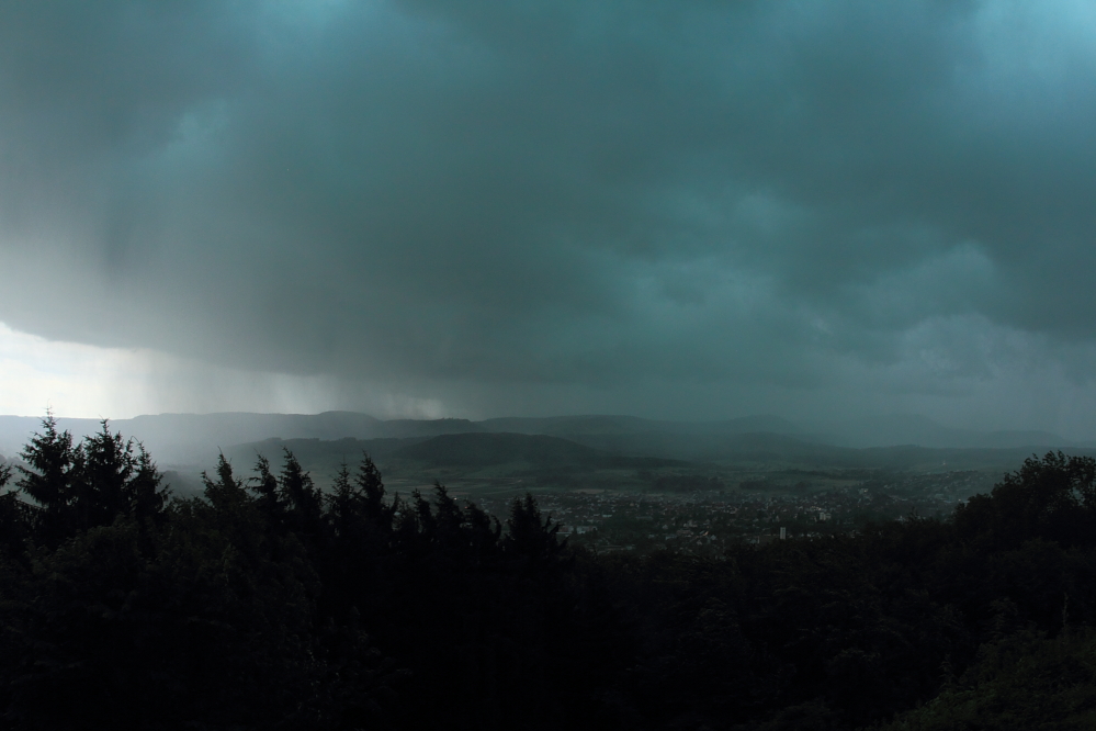 Gewittersturm vom 22.06.2011 -  Burg Staufeneck