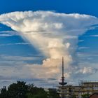 Gewitterwolke in der Entstehung aus weiter Entfernung