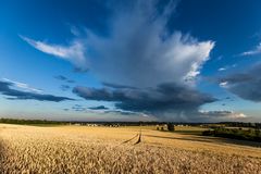 Gewitterwolke über Dachau