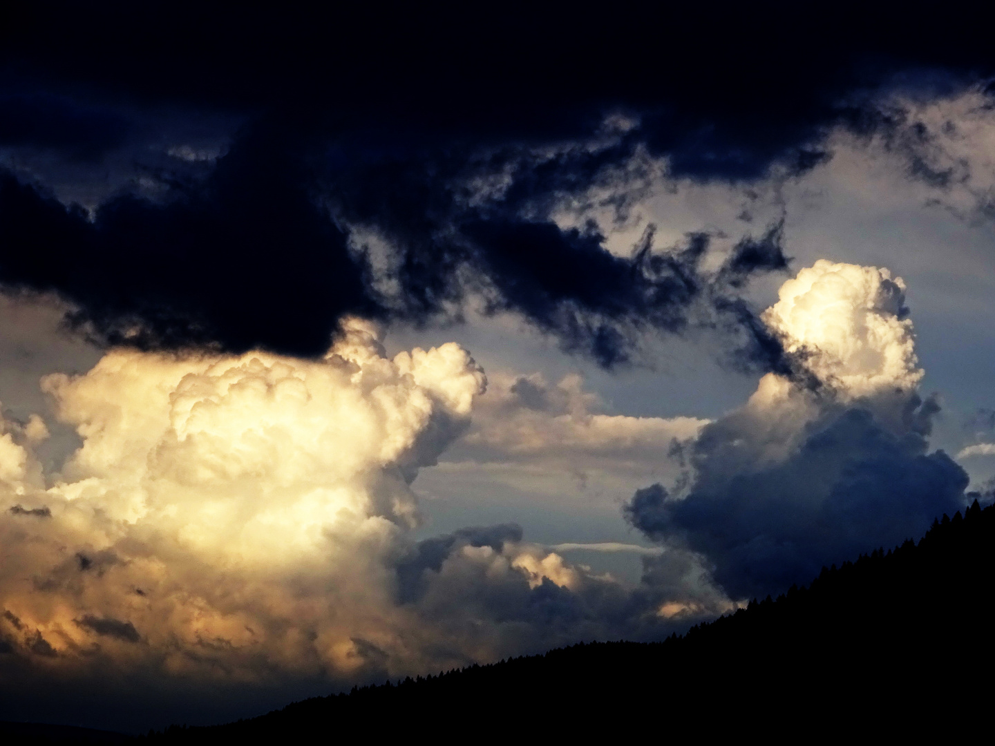 Gewitterwolken am Geiersnest (bei Freiburg)