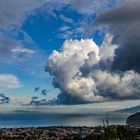 Gewitterwolken über dem Golf von Neapel
