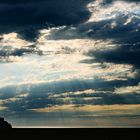 Gewitterwolken über dem Mont Saint-Michel