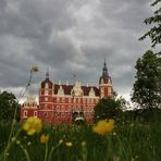 Gewitterwolken über den Schlosspark