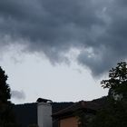 Gewitterwolken über die Dächer