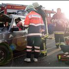 Gewöhnliche Rettungsübung mit der Feuerwehr