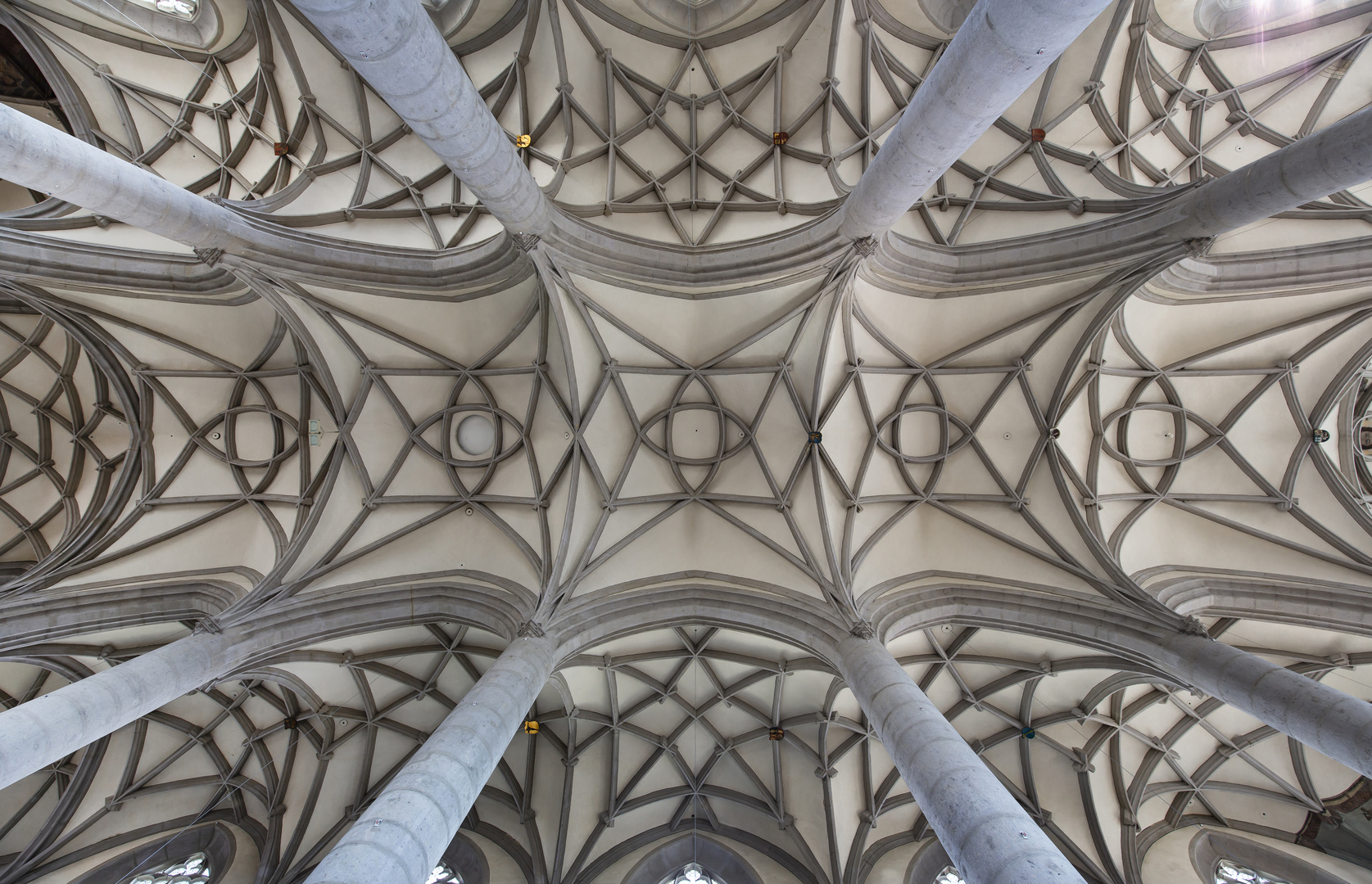 Gewölbe der St.-Georgs-Kirche in Nördlingen