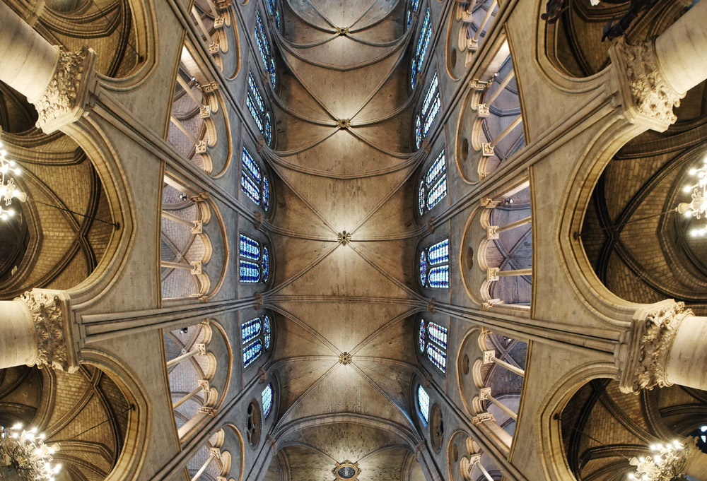 Gewölbe in der Notre Dame
