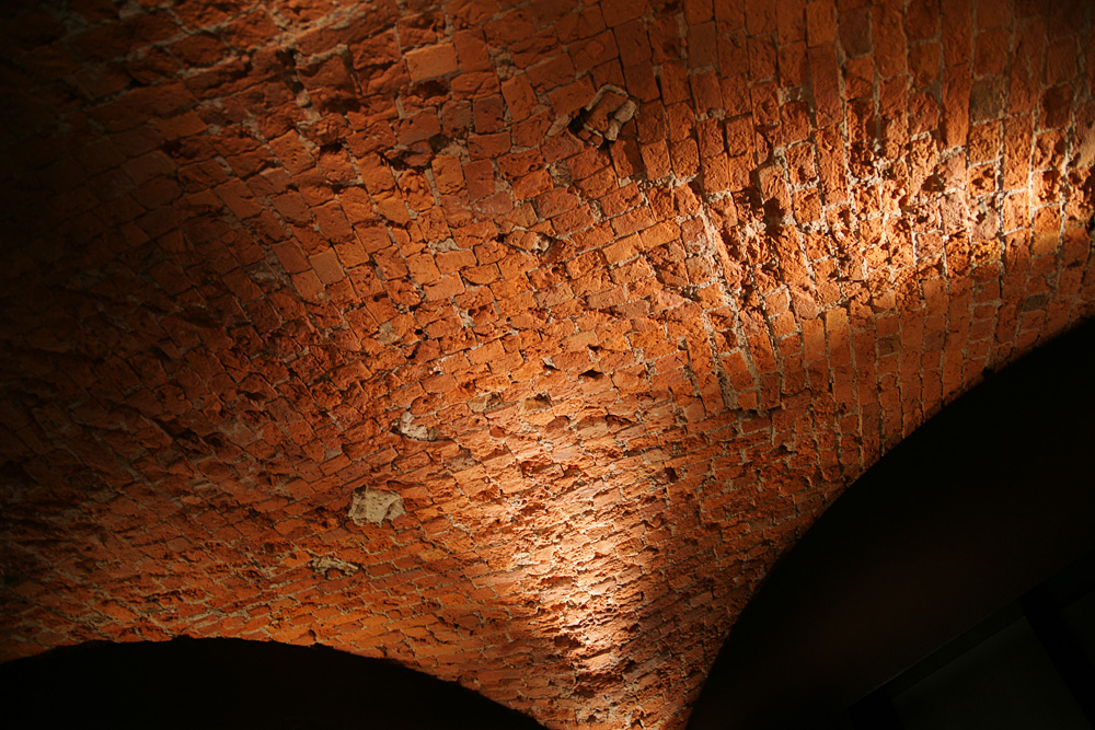 Gewölbedecke als Lichtspiel Foto & Bild | architektur, architektur bei