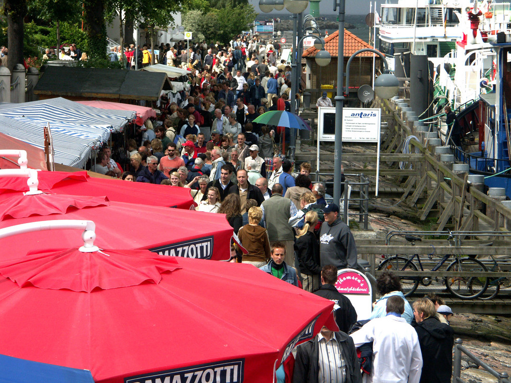 Gewusel in Warnemünde 1