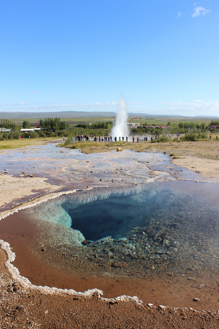 Geysir Island