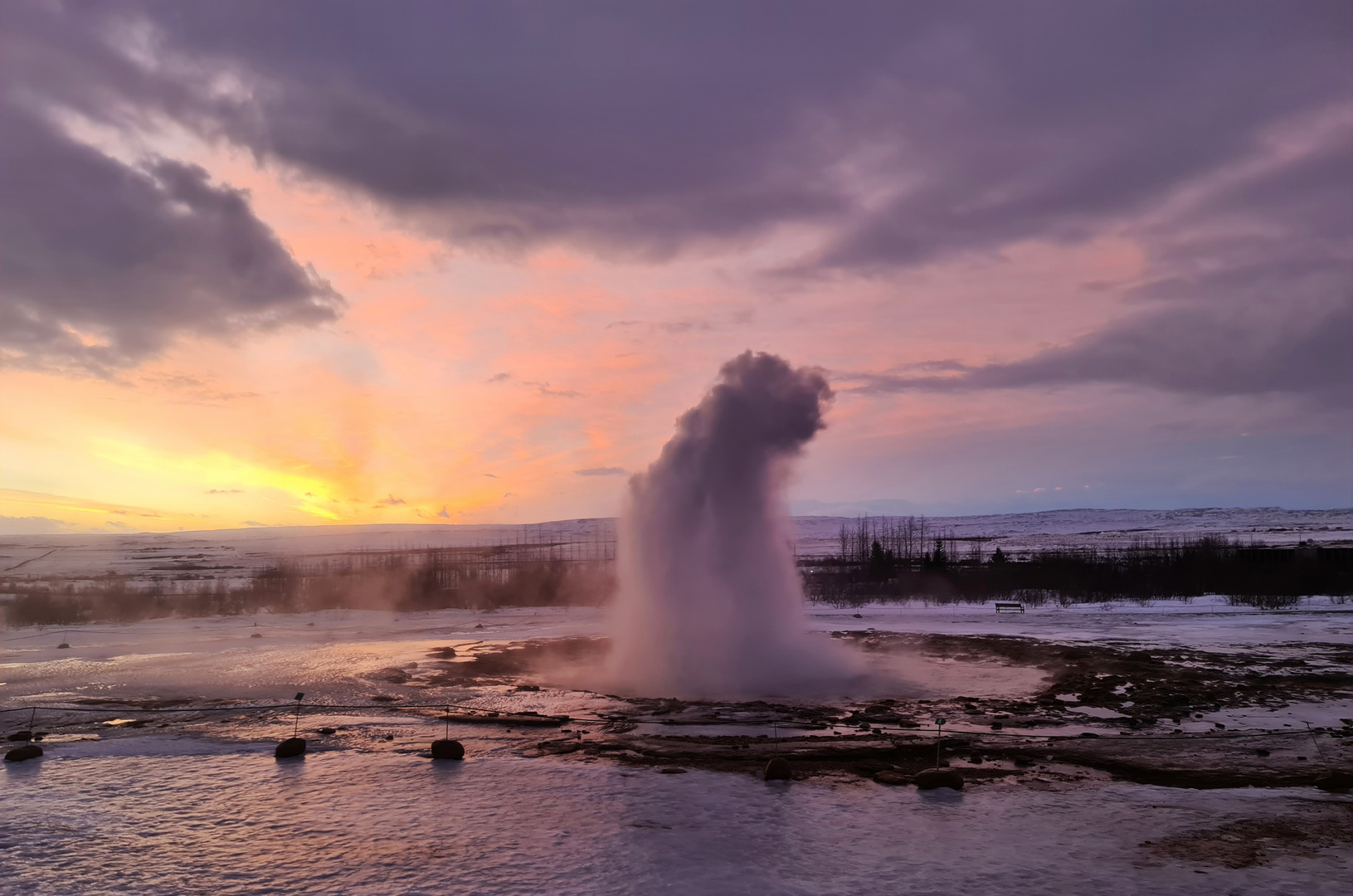 Geysir Stokkur am Morgen