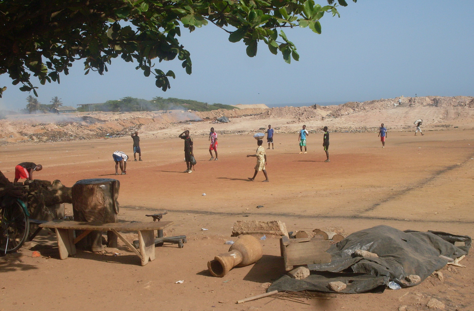 Ghana - Accra foot in the art center