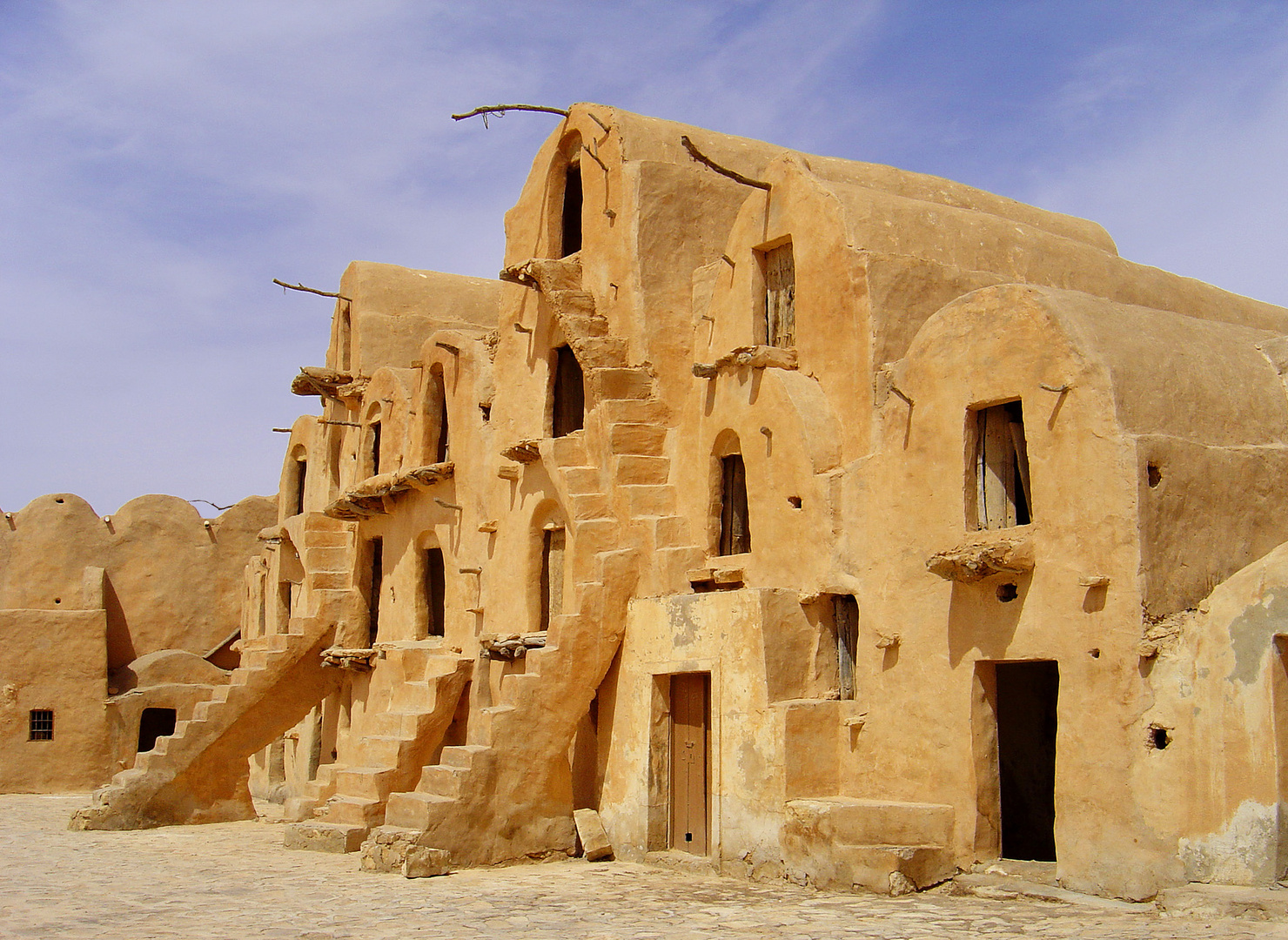 Ghorfas de Ksar Ouled Soltane (1699)  Région de Tataouine  -  Tunisie