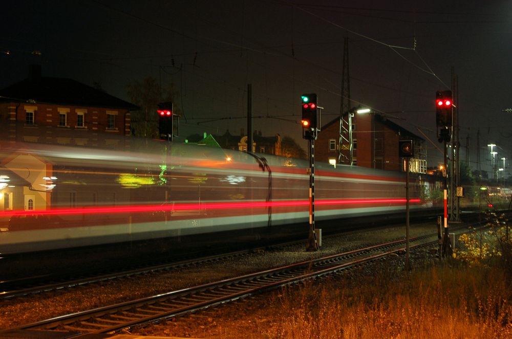 Ghost Train ( man beachte das Signalbild)