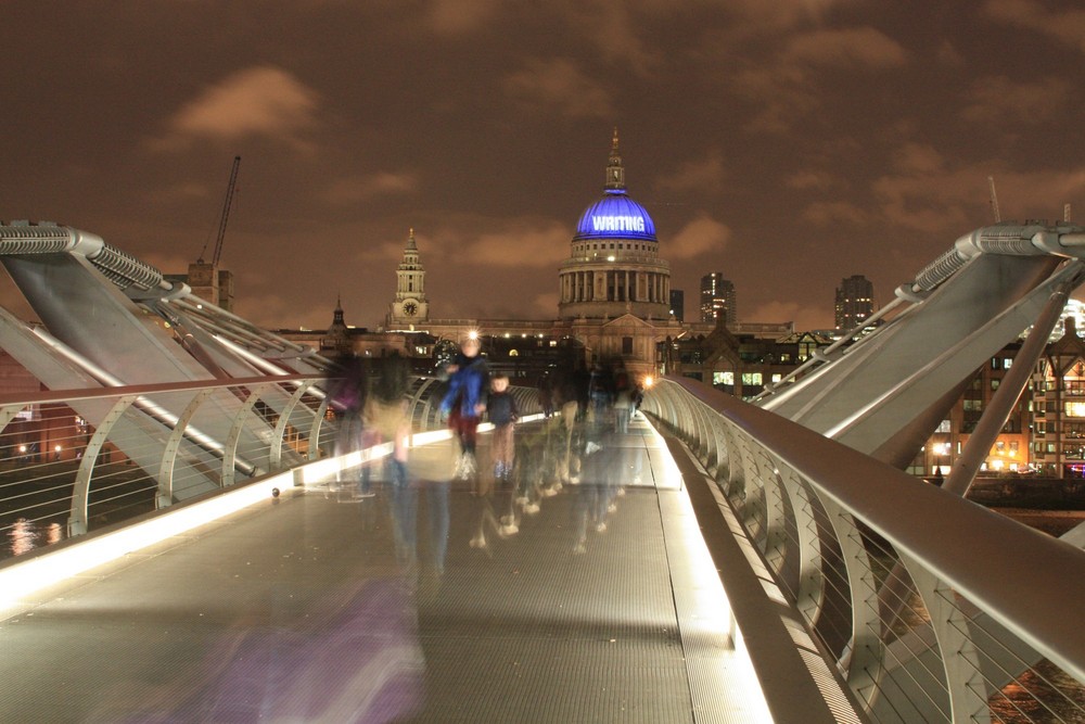 Ghosts at Millenium Bridge