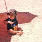 Giacomo sfruttando la spiaggia (1ª volta).