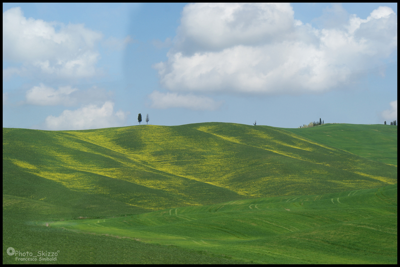 giallo, verde, cielo e nuvole............