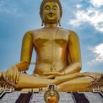 Giant Lord Buddha seen in front