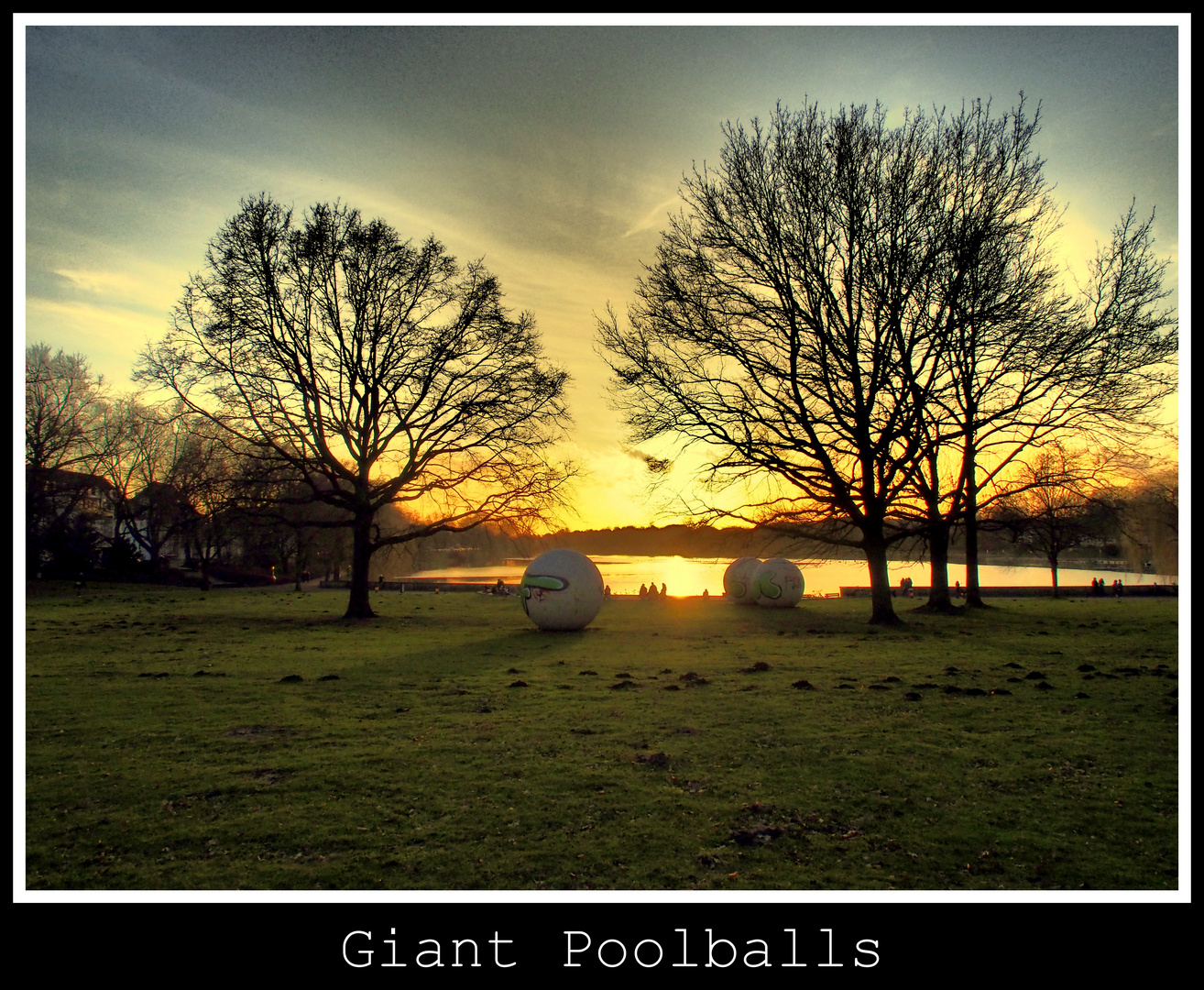 Giant Poolballs