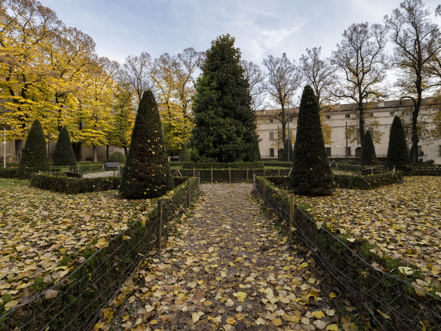 Giardini di Piazza Lega Lombarda, Mantova