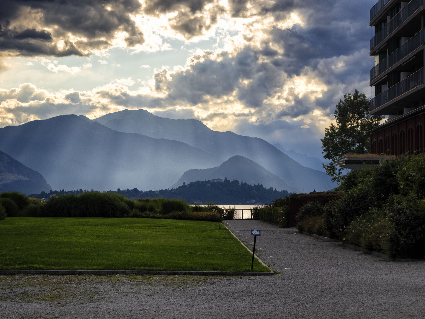 Giardini sul lago