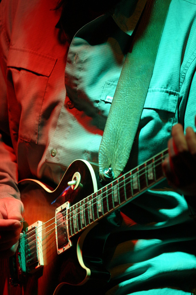 Gibson Les Paul in rot und grün