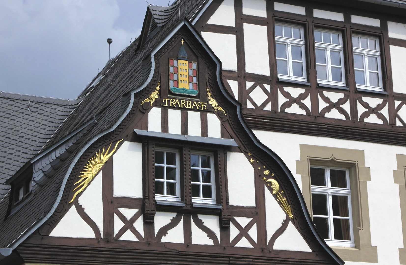 Giebel Giebel