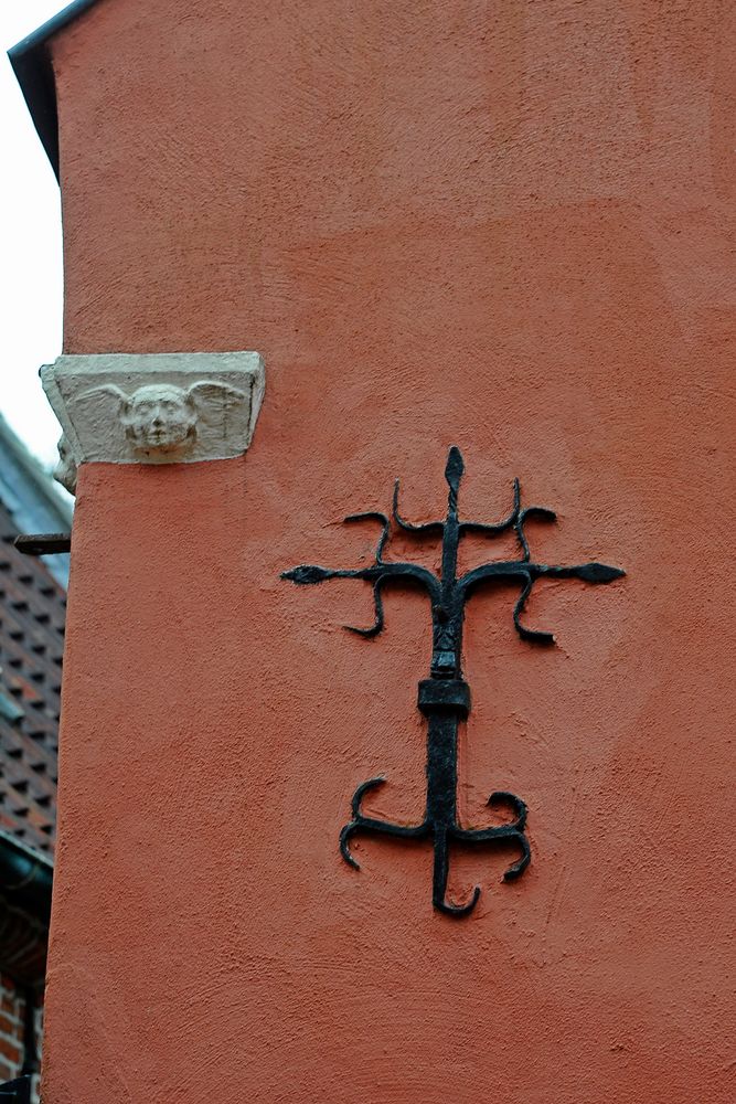 Giebeldetails in der Altstadt von Leer (Ostfriesland)