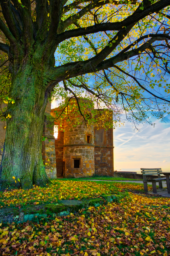 Giechburg im Herbst