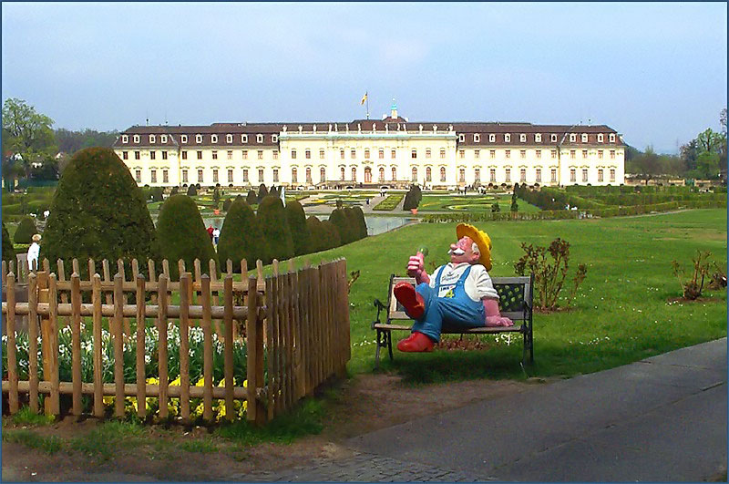 Gießbert... vorm Schloss Ludwigsburg