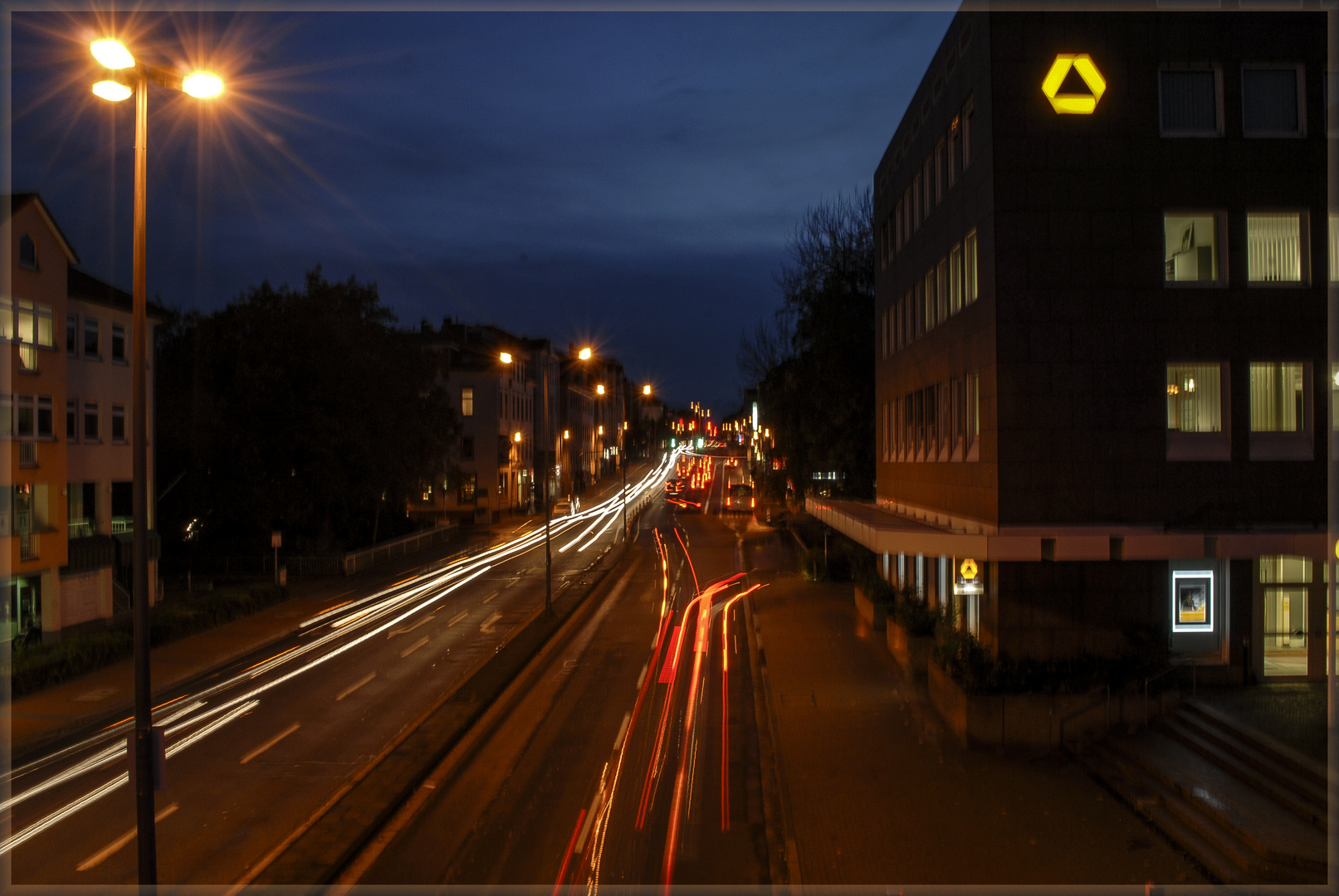 " Gießen bei Nacht "