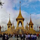 Gigantisches Krematorium von König Bhumibol