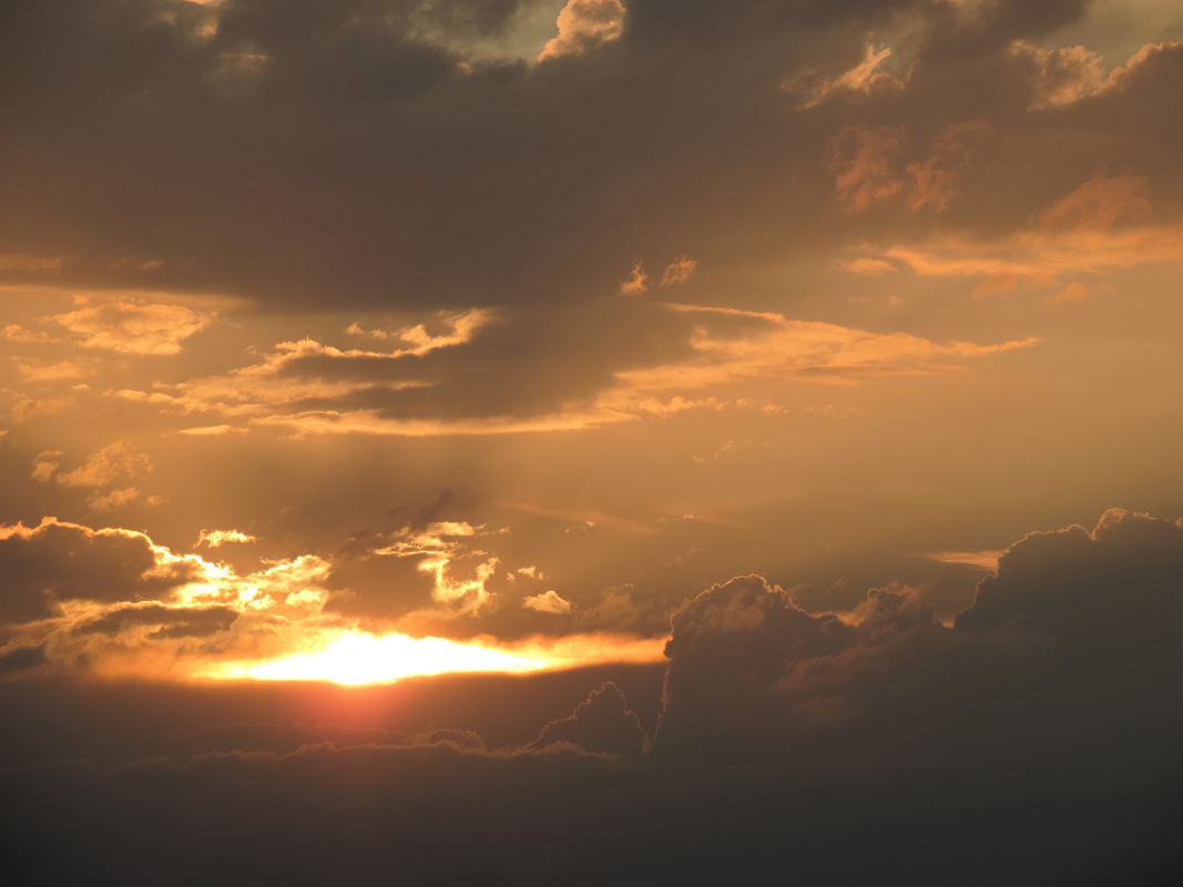 gigantisches Wolkenspiel